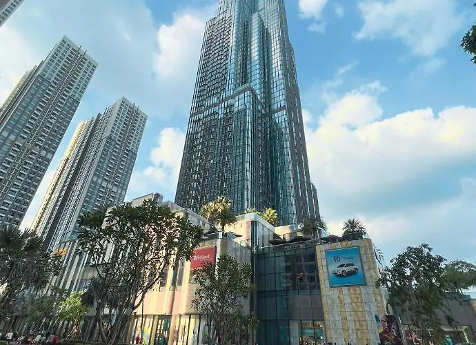Panorama Suites Landmark 81