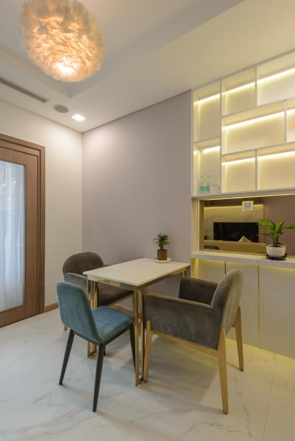 Panorama Suites Landmark 81